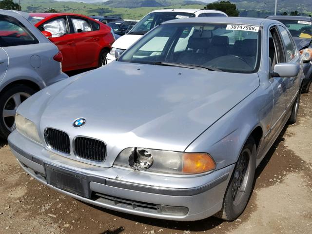 WBADD6327VBW15160 - 1997 BMW 528 I AUTO SILVER photo 2