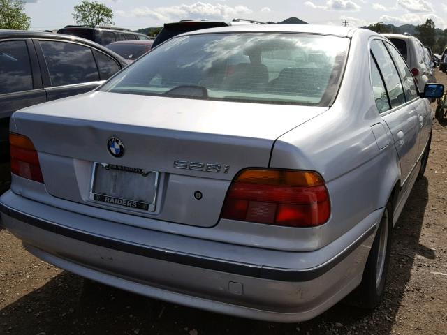 WBADD6327VBW15160 - 1997 BMW 528 I AUTO SILVER photo 4