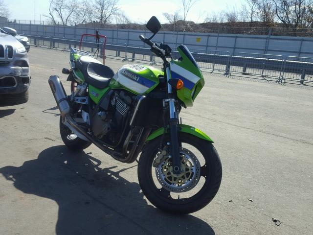 JKAZR9A102A015100 - 2002 KAWASAKI ZR1200 A GREEN photo 1