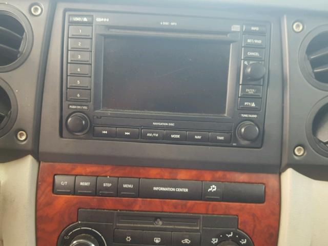 1J8HH58N16C365909 - 2006 JEEP COMMANDER SILVER photo 9