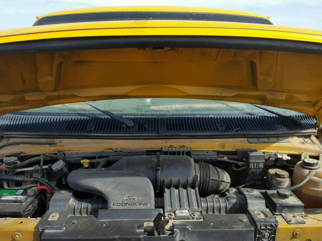 1FTNE24W84HB12487 - 2004 FORD ECONOLINE YELLOW photo 7