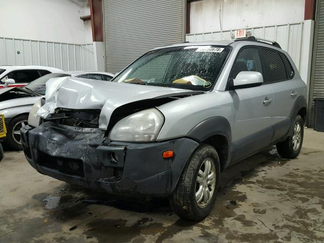 KM8JN72DX7U545233 - 2007 HYUNDAI TUCSON SE SILVER photo 2