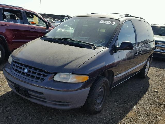 2P4GP4536TR679248 - 1996 PLYMOUTH VOYAGER SE GRAY photo 2