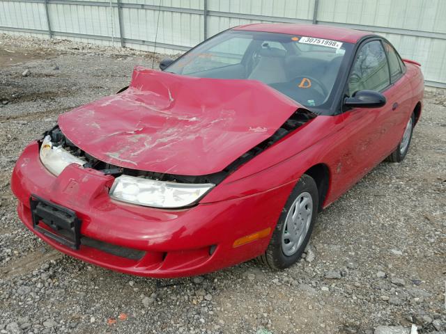 1G8ZN1289YZ145881 - 2000 SATURN SC1 RED photo 2