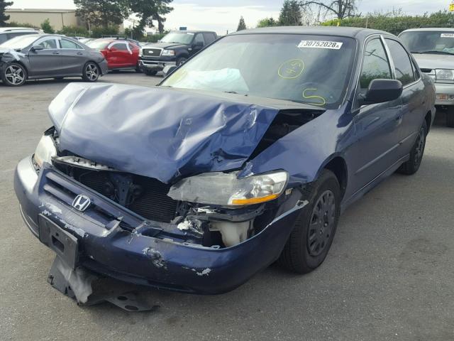 1HGCF86662A100432 - 2002 HONDA ACCORD VAL BLUE photo 2