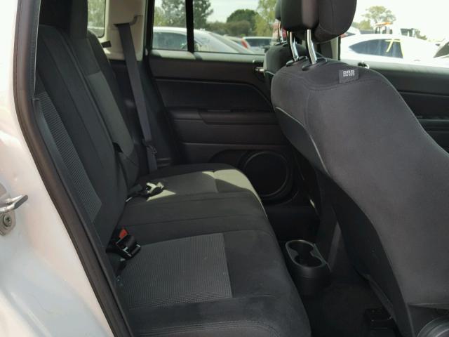 1C4NJCBA3HD147251 - 2017 JEEP COMPASS SP WHITE photo 6