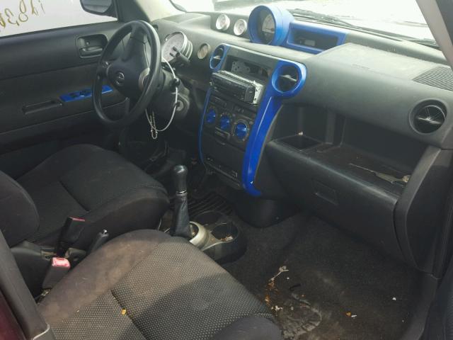 JTLKT334640139592 - 2004 TOYOTA SCION XB BURGUNDY photo 5