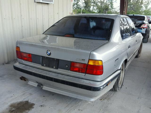 WBSHD9313MBK06206 - 1991 BMW M5 SILVER photo 4