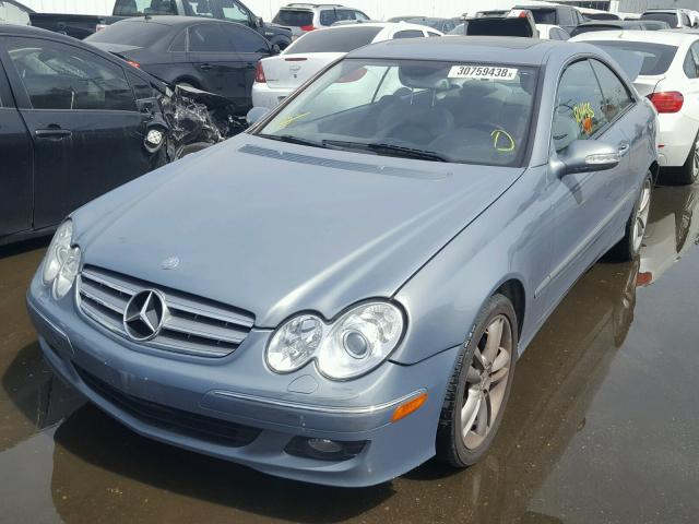 WDBTJ56H56F198213 - 2006 MERCEDES-BENZ CLK 350 GRAY photo 2