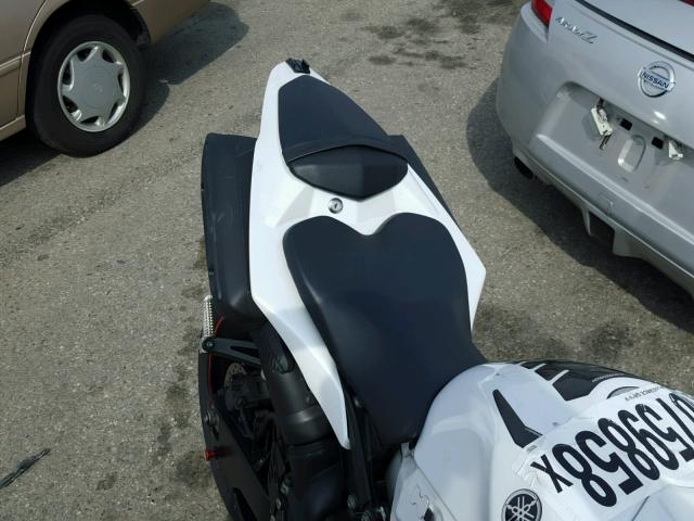 JYARN23Y2CA002882 - 2012 YAMAHA YZFR1 C WHITE photo 6