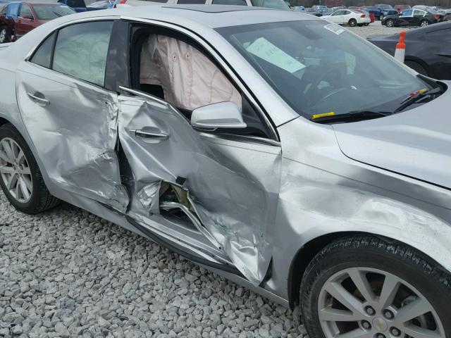 1G11E5SA9GF144235 - 2016 CHEVROLET MALIBU LIM 银色 照片 9