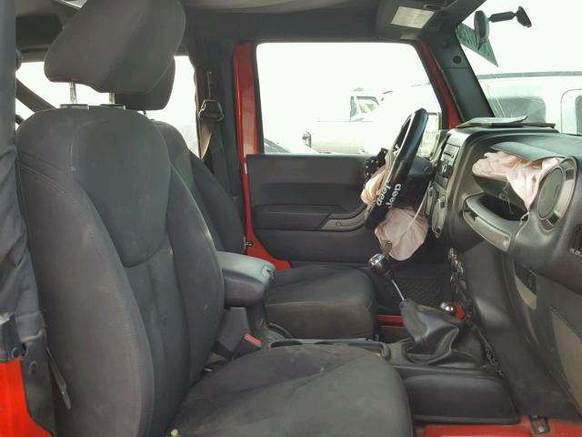 1C4AJWAG4FL750962 - 2015 JEEP WRANGLER S RED photo 5