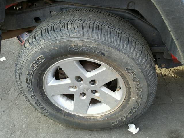 1C4AJWAG4FL750962 - 2015 JEEP WRANGLER S RED photo 9