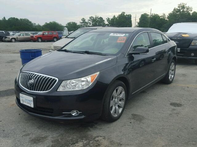 1G4GC5E38DF313091 - 2013 BUICK LACROSSE Schwarz Foto 2