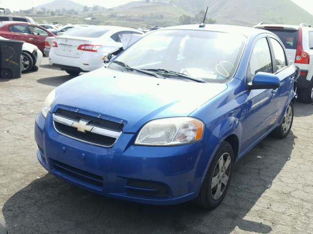KL1TD5DE9AB047285 - 2010 CHEVROLET AVEO LS BLUE photo 2