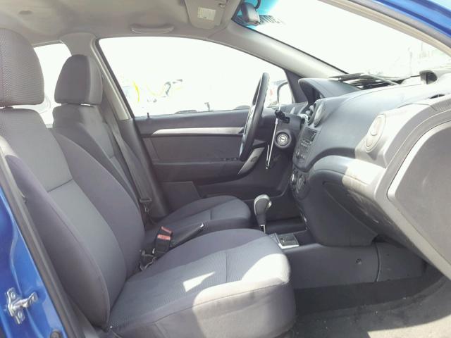 KL1TD5DE9AB047285 - 2010 CHEVROLET AVEO LS BLUE photo 5