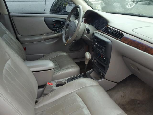 1G1NE52J816207611 - 2001 CHEVROLET MALIBU LS ლურჯი ფოტო 5