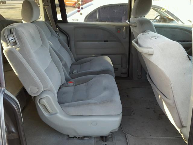 5FNRL38208B026133 - 2008 HONDA ODYSSEY LX GRAY photo 6