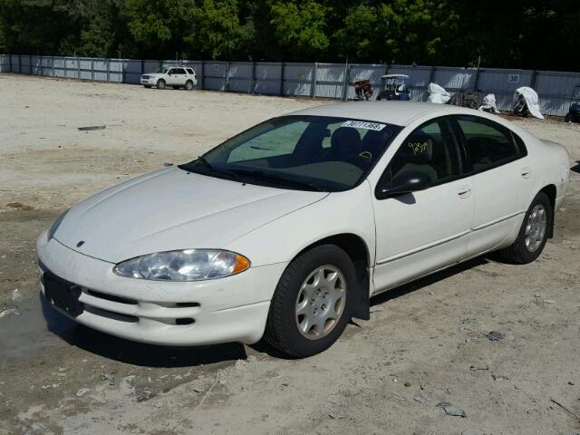 2B3HD46R02H264999 - 2002 DODGE INTREPID S WHITE photo 2