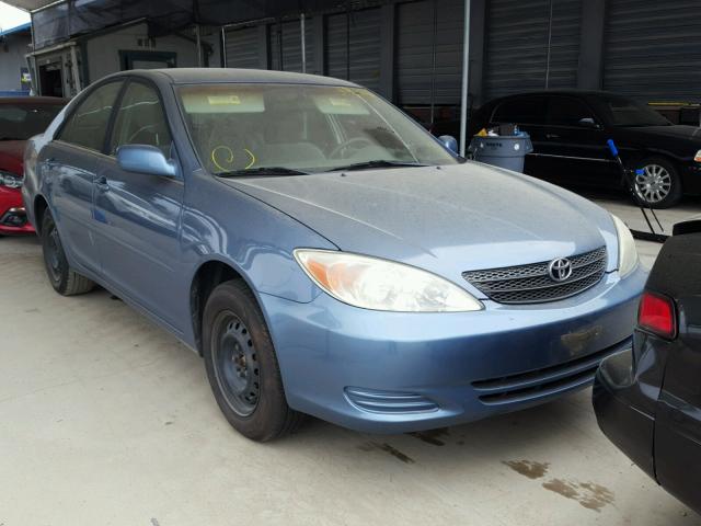 4T1BE30K23U682174 - 2003 TOYOTA CAMRY LE BLUE photo 1