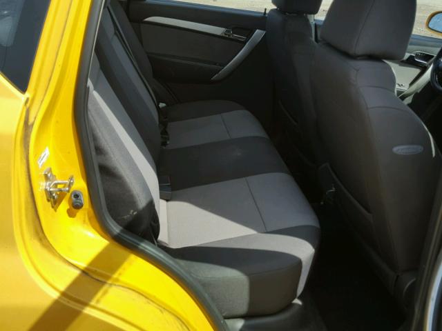 KL2TD66E09B636591 - 2009 PONTIAC G3 YELLOW photo 6