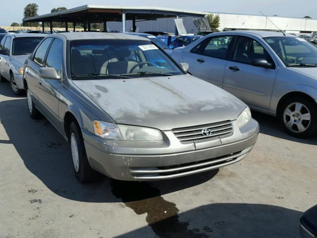 JT2BG22K3X0280935 - 1999 TOYOTA CAMRY LE BEIGE photo 1