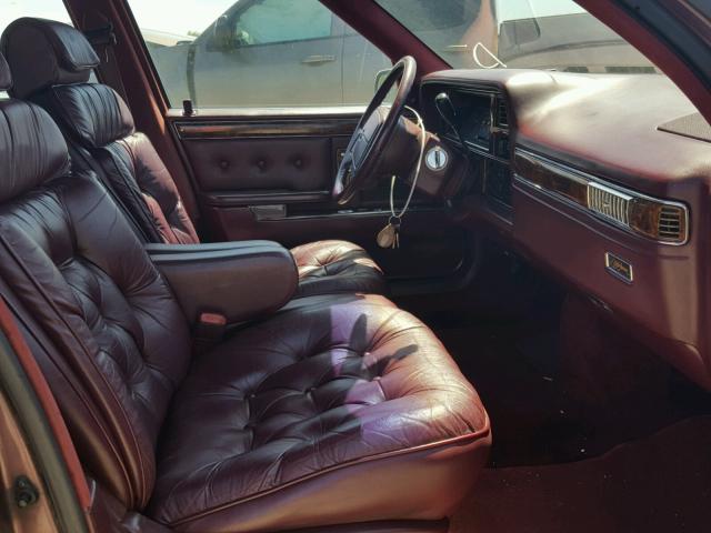 1C3XY66R7MD113981 - 1991 CHRYSLER NEW YORKER MAROON photo 5