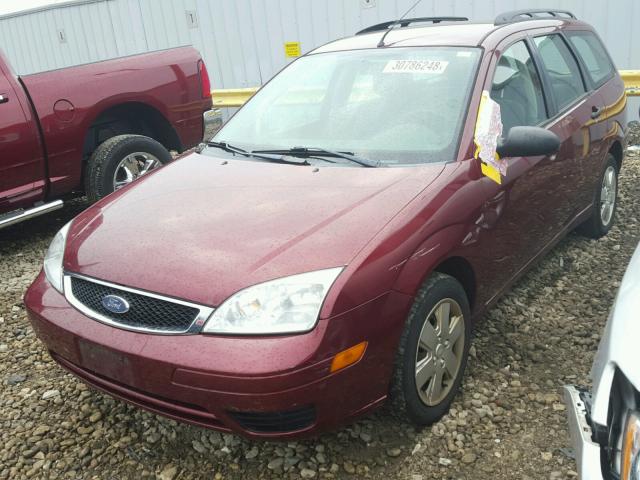 1FAFP36N66W157747 - 2006 FORD FOCUS ZXW RED photo 2