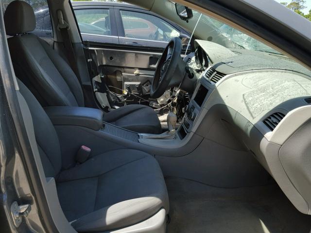 1G1ZG57B49F193439 - 2009 CHEVROLET MALIBU LS ნაცრისფერი ფოტო 5