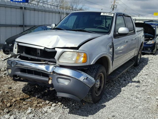 1FTRW08L61KB32318 - 2001 FORD F150 SUPER SILVER photo 2