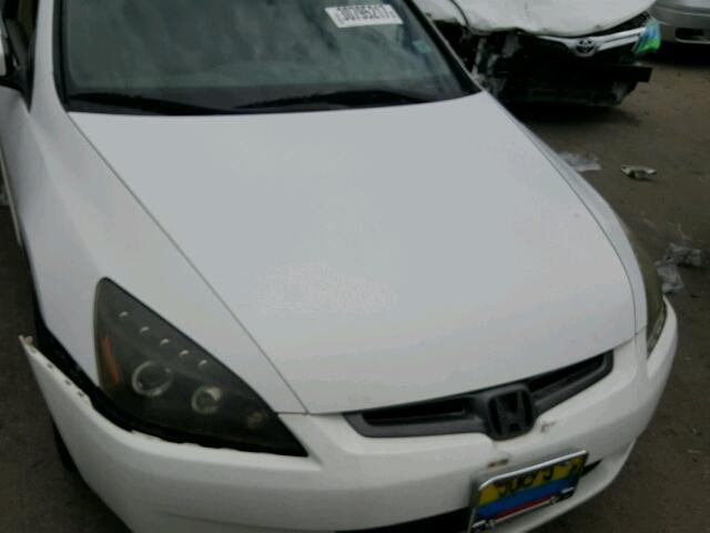 1HGCM56353A029512 - 2003 HONDA ACCORD WHITE photo 7