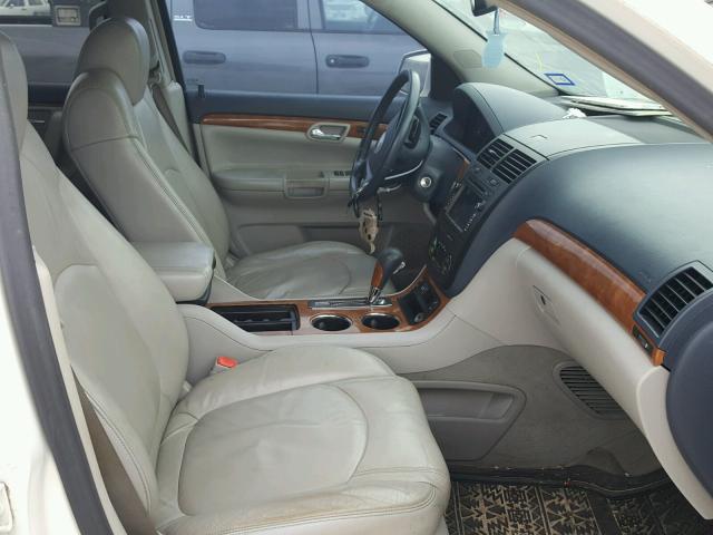 5GZEV33727J111153 - 2007 SATURN OUTLOOK SP თეთრი ფოტო 5