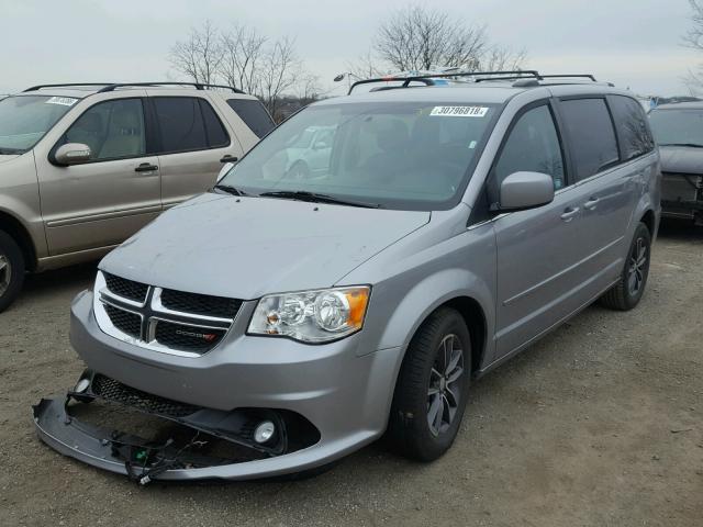 2C4RDGCG1HR847849 - 2017 DODGE GRAND CARA GRAY photo 2