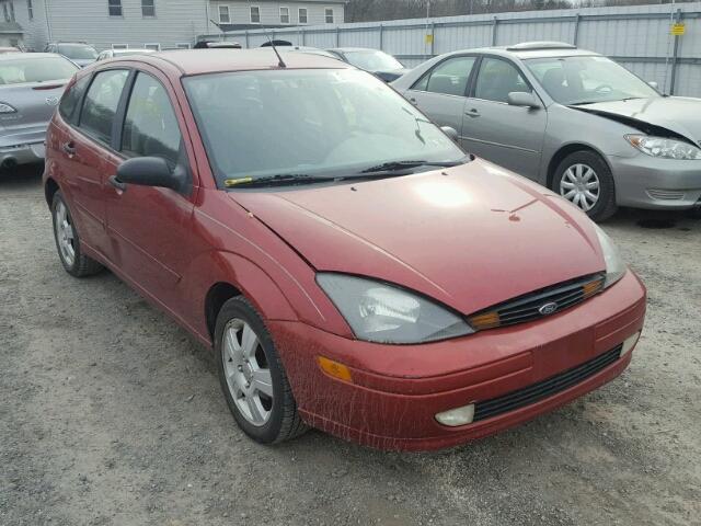 3FAFP37323R121095 - 2003 FORD FOCUS ZX5 RED photo 1