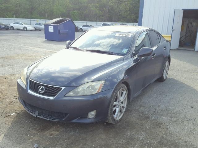 JTHBK262675040344 - 2007 LEXUS IS 250 CHARCOAL photo 2