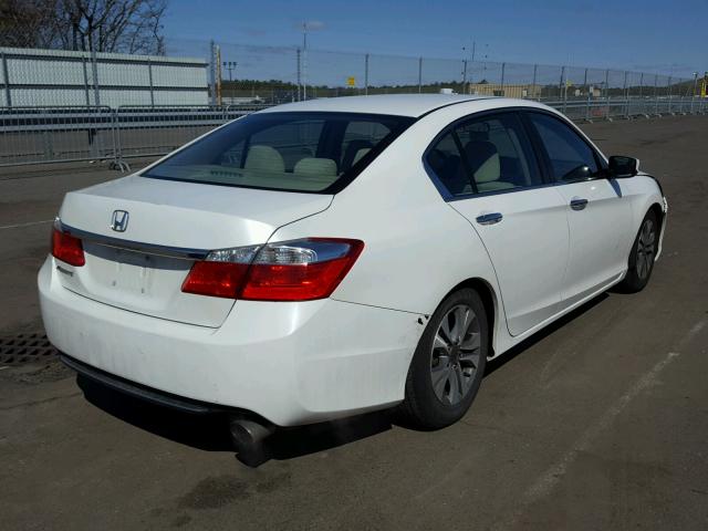 1HGCR2F36DA210118 - 2013 HONDA ACCORD LX WHITE photo 4