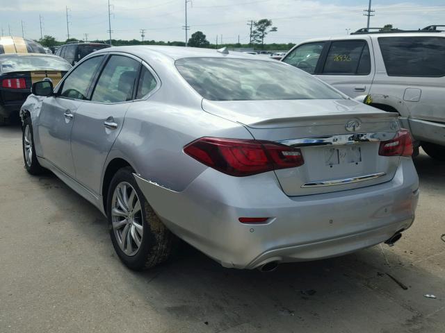 JN1BY1AP7GM220762 - 2016 INFINITI Q70 3.7 SILVER photo 3