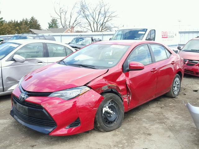 5YFBURHE3HP587216 - 2017 TOYOTA COROLLA L RED photo 2