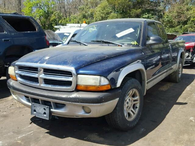 1B7GL42X82S651259 - 2002 DODGE DAKOTA SLT BLUE photo 2