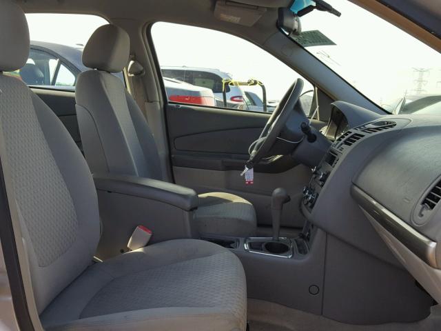 1G1ZS51806F257080 - 2006 CHEVROLET MALIBU LS 银色 照片 5