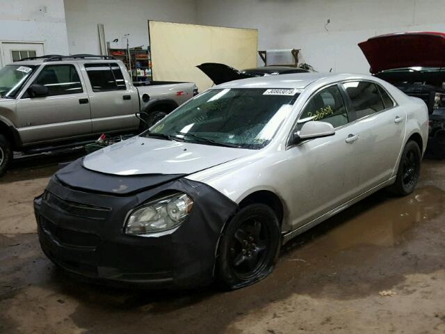 1G1ZC5E04AF281165 - 2010 CHEVROLET MALIBU 1LT SILVER photo 2