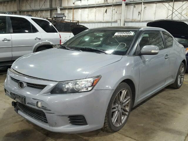 JTKJF5C75B3015595 - 2011 TOYOTA SCION TC 银色 照片 2