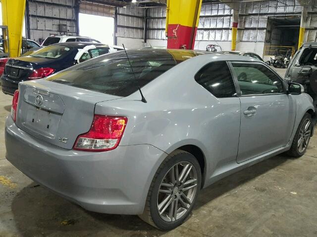 JTKJF5C75B3015595 - 2011 TOYOTA SCION TC 银色 照片 4