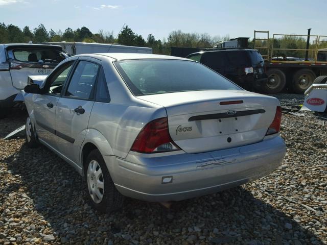 1FAFP33P33W328679 - 2003 FORD FOCUS LX SILVER photo 3