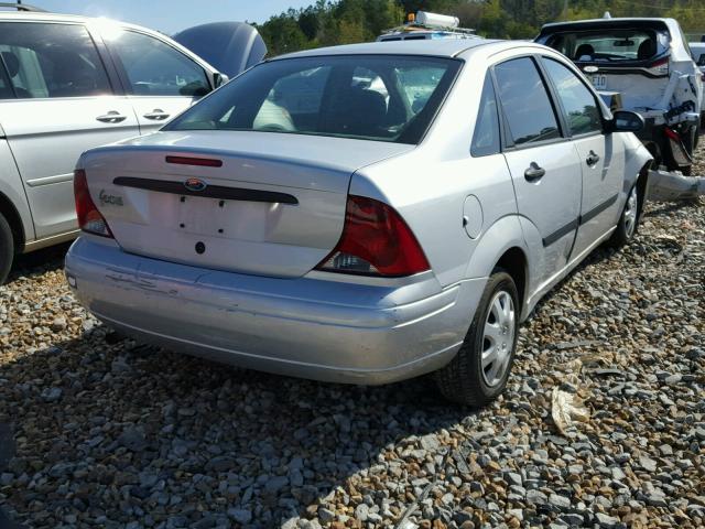 1FAFP33P33W328679 - 2003 FORD FOCUS LX SILVER photo 4