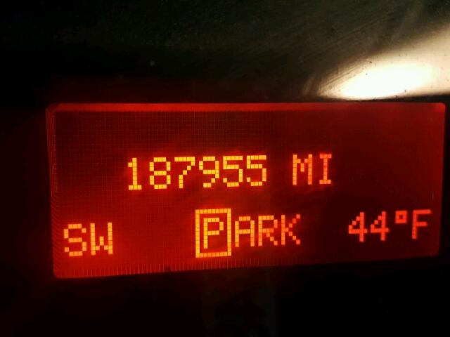 2G2WP552381165042 - 2008 PONTIAC GRAND PRIX RED photo 8