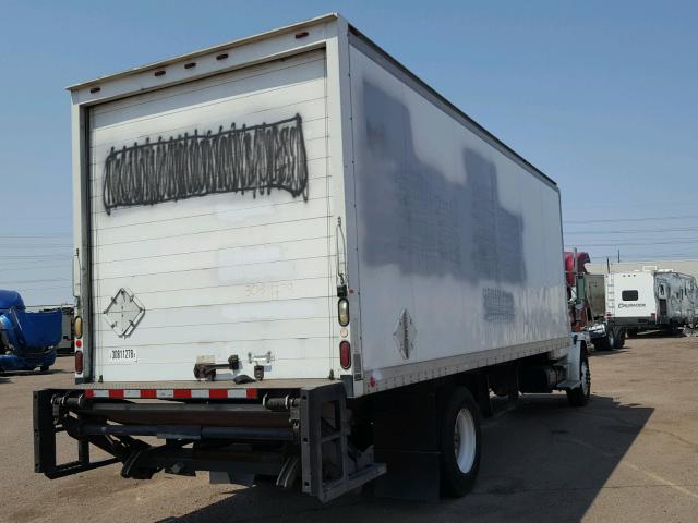 1FVABTBV42HJ88149 - 2002 FREIGHTLINER MEDIUM CON WHITE photo 4