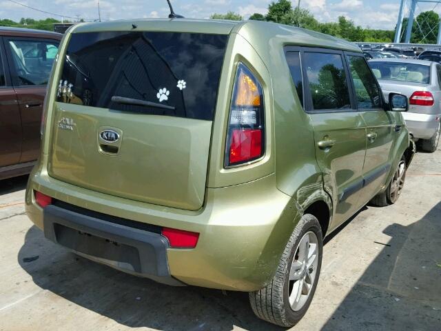 KNDJT2A25B7288003 - 2011 KIA SOUL GREEN photo 4