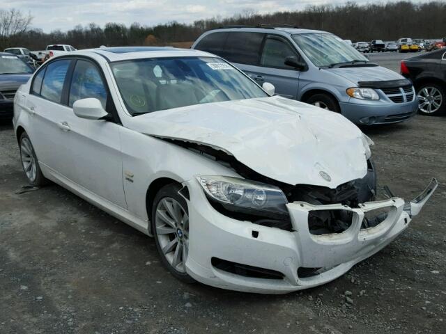WBAPK53509A643742 - 2009 BMW 328 XI SUL WHITE photo 1
