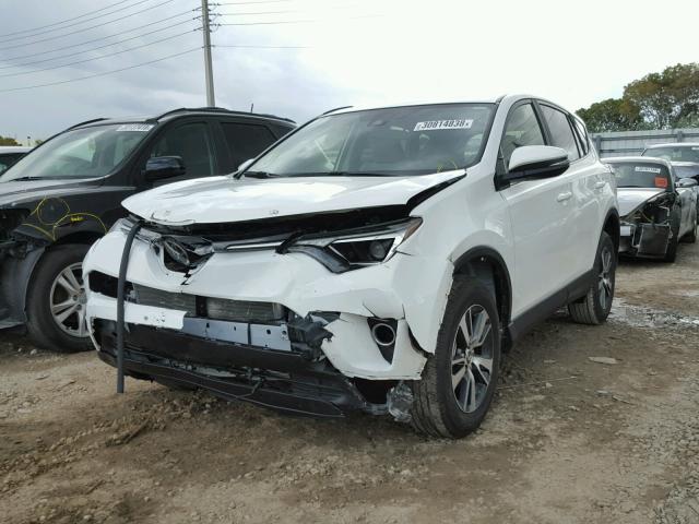 JTMRFREV7JJ718414 - 2018 TOYOTA RAV4 ADVEN WHITE photo 2